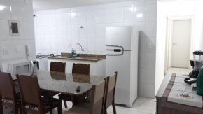 Marcella's Holiday House - 100 mts Praia do Morro